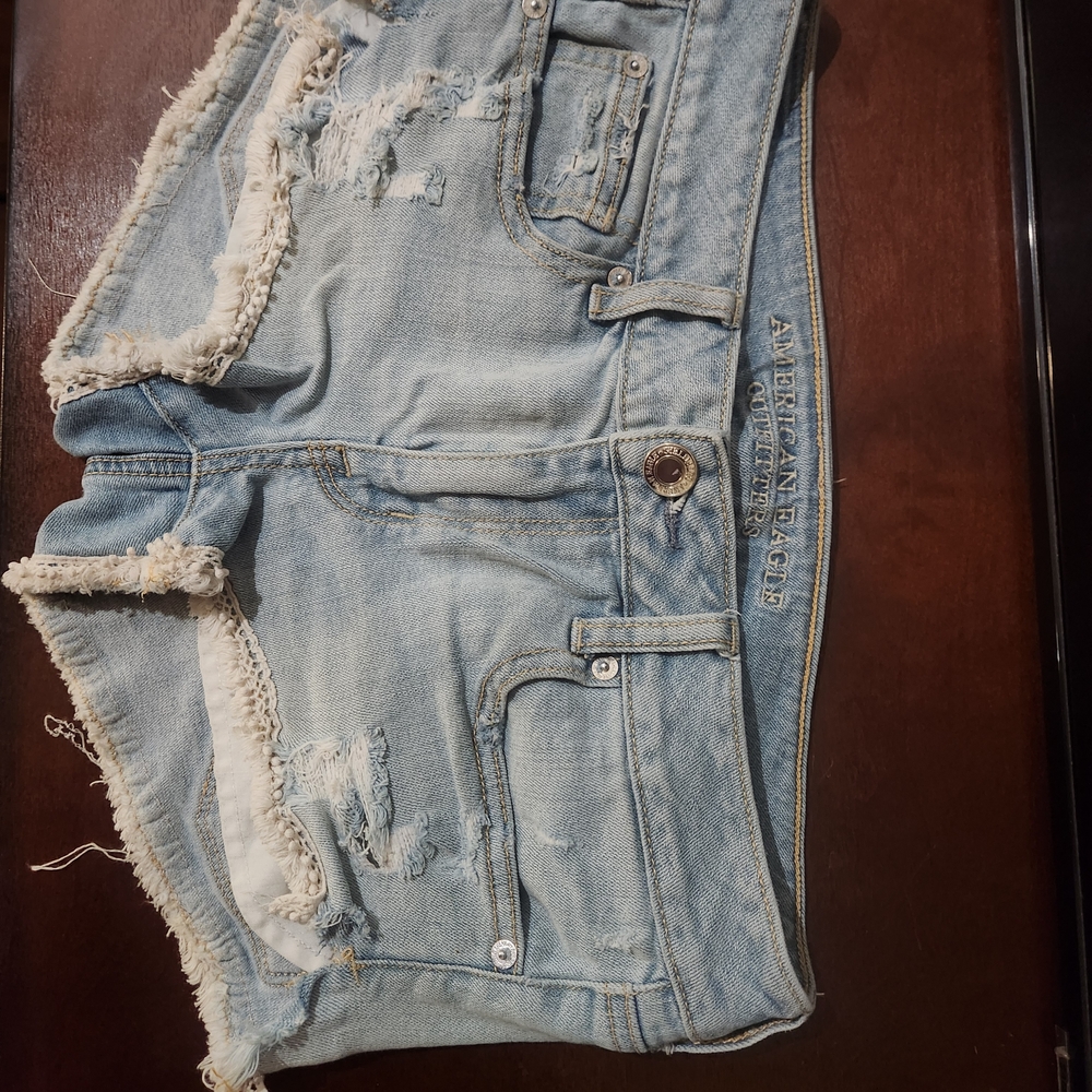 American Eagle Outfitters Women's Light Blue Frayed Jean Shorts